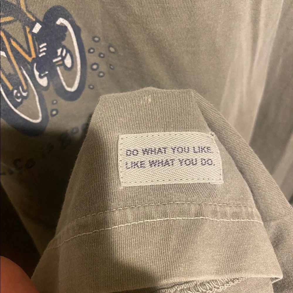 ✨On Sale✨ Life is good Long Sleeve Tee - Picture 4 of 4